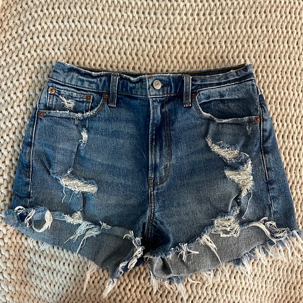 Abercrombie & Fitch Mom Shorts